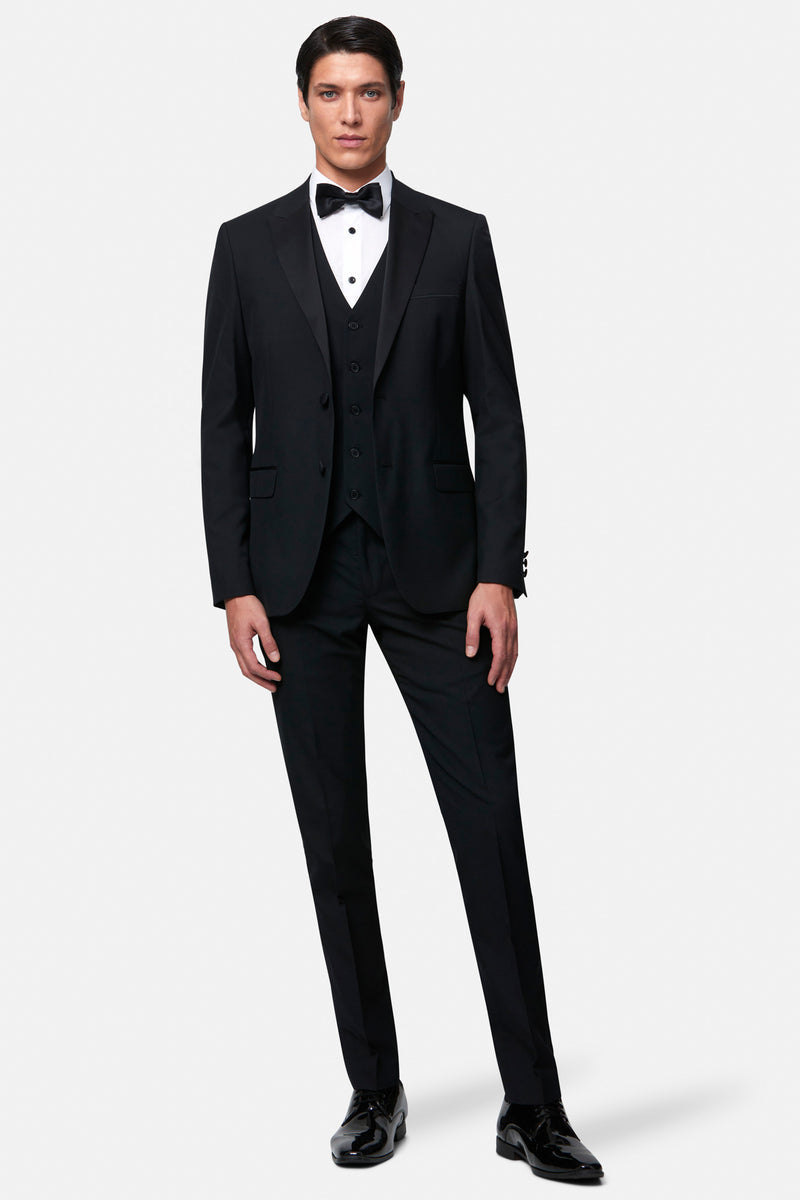 Retail Benietti Three-Piece Tuxedo Suit