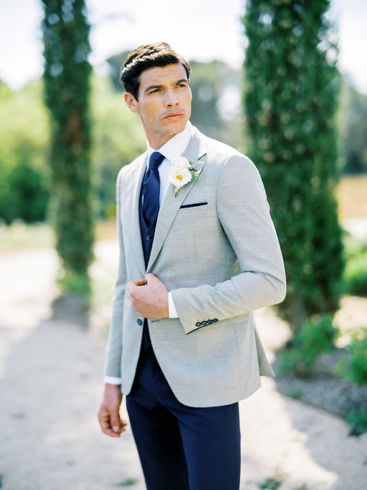 Retail - The Harold Beige - 4018