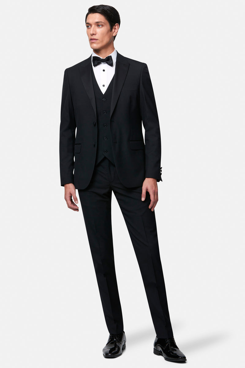 Retail Benietti Three-Piece Tuxedo Suit